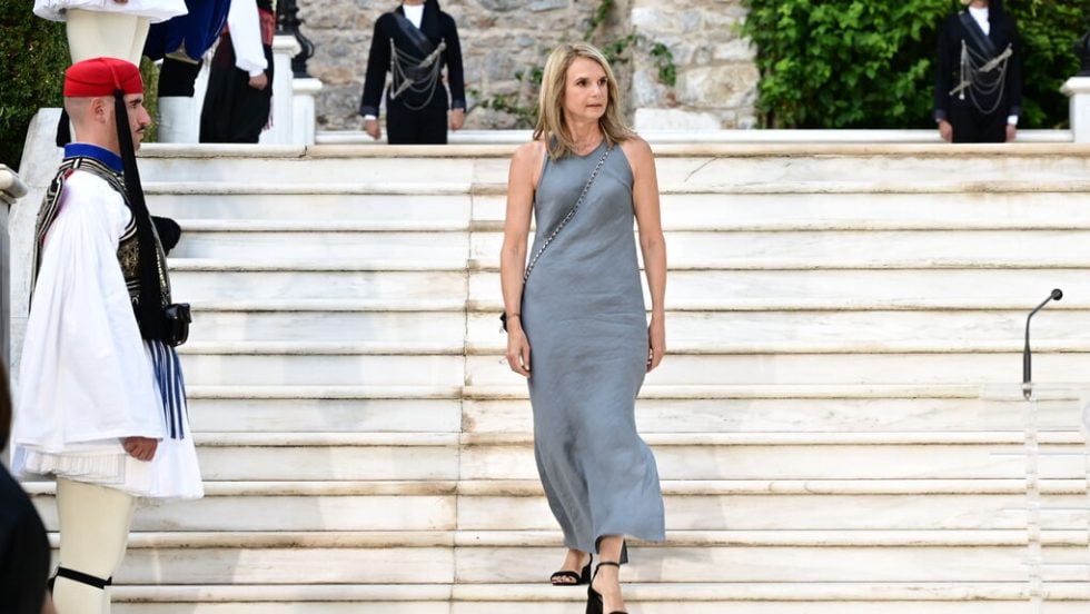 Η Μιλένα Αποστολάκη στην προχθεσινή δεξίωση στο Προεδρικό Μέγαρο για τα 50 χρόνια από την αποκατάσταση της Δημοκρατίας